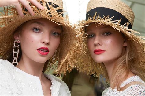 chanel ss19 collection makeup|Chanel spring fashion.